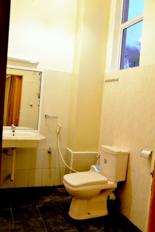 Anon Rest Hotel Dambulla Bagian luar foto